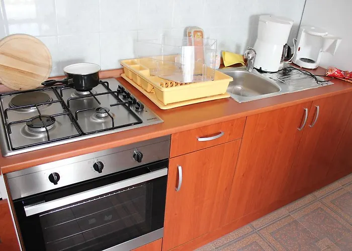 Toni Na Moru Daire *