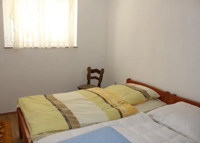 Toni Na Moru Appartement Drage