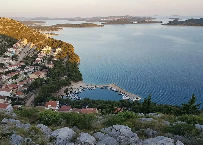 Toni Na Moru Daire *